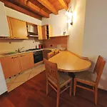 Sg Family - Arilica Loft